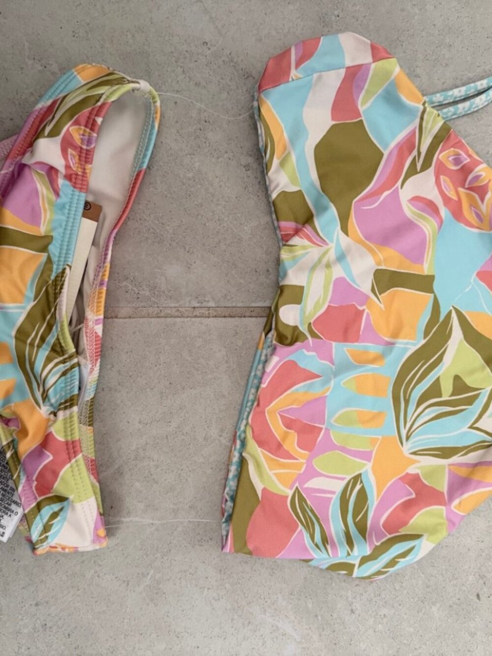 Billabong "Tropic Crush" Reversible Bikini Set Tropic Multi Women's Size 12